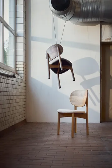 Cadeira Oka - Carvalho escuro oleado, grey - MUUBS