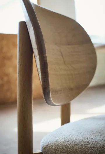 Cadeira Oka - Carvalho oleado natural, areia - MUUBS