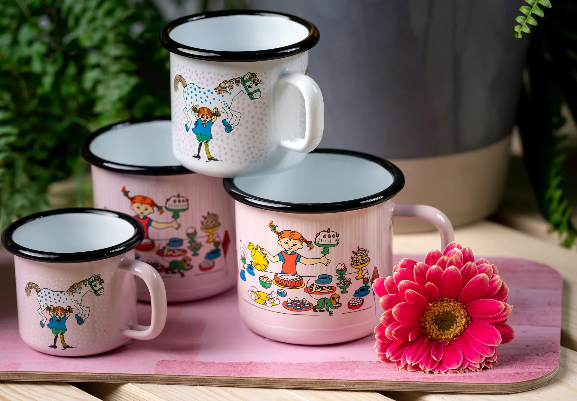 Caneca de esmalte Aniversário de Pippi 3,7 dl, Rosa Muurla
