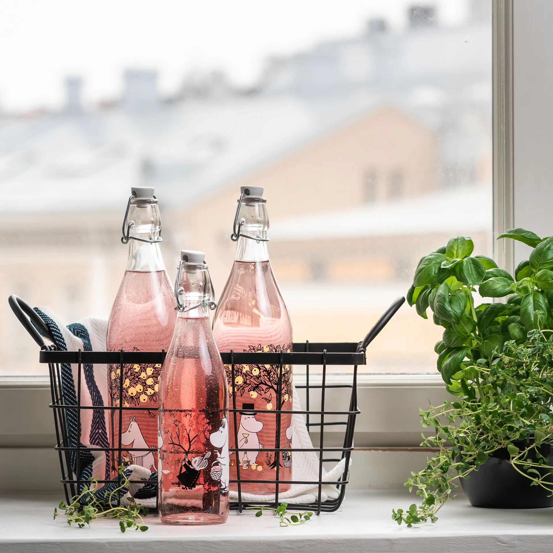 Garrafa de vidro Moomin 0,5 l, Berries Muurla