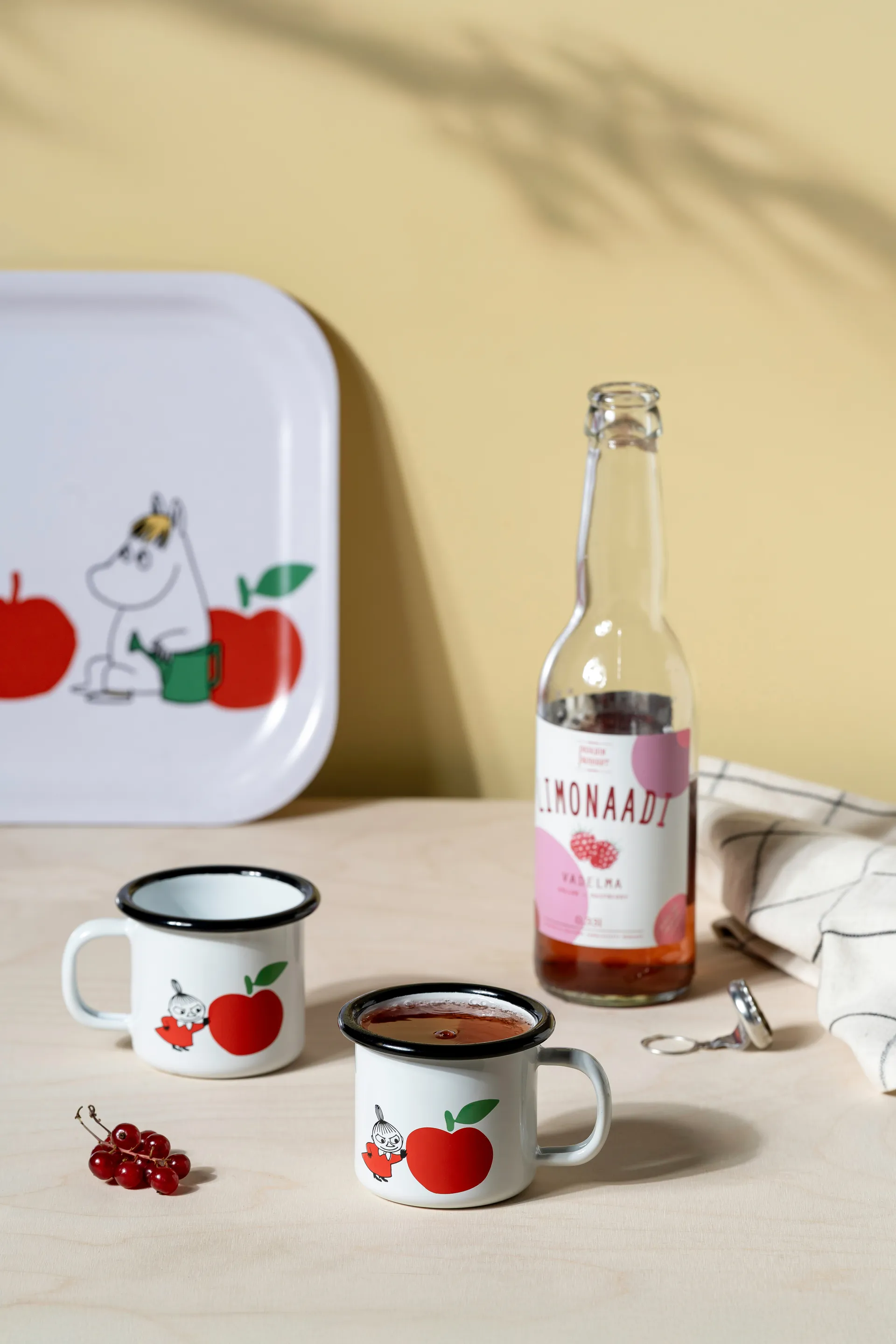 Mumin caneca de esmalte 1,5 dl, Joyfull Apples Muurla