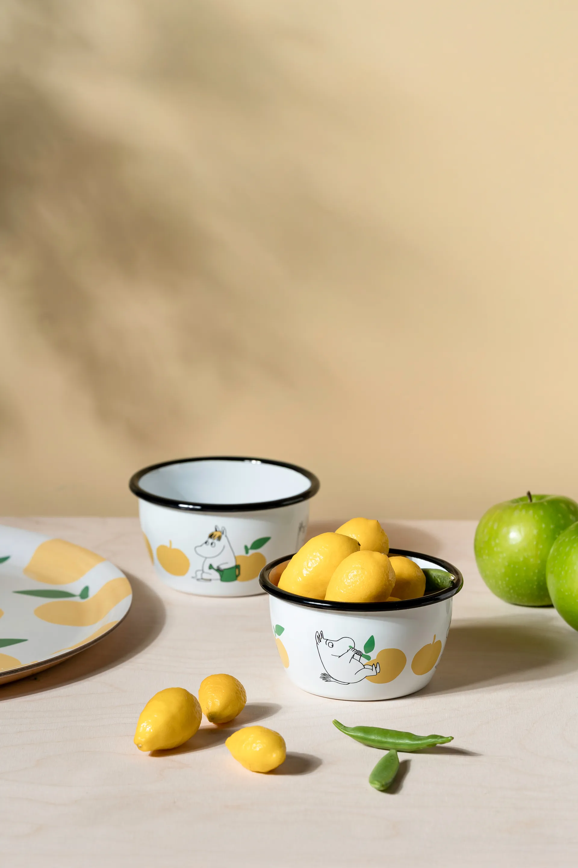 Mumin tigela de esmalte 30 cl, Joyfull Apples-amarelo Muurla