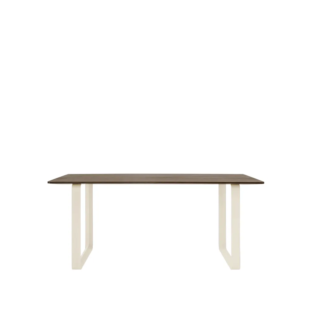 70/70 mesa de jantar 170x85 cm, Carvalho-areia fumado sólido Muuto