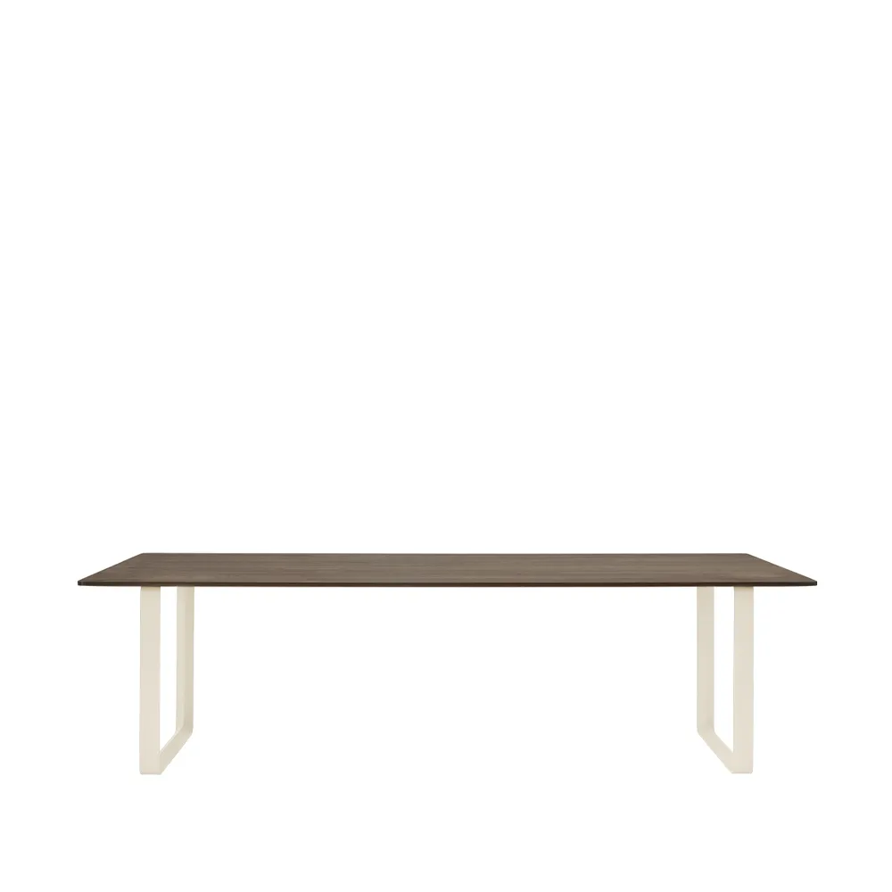 70/70 mesa de jantar 255x108 cm, Carvalho-areia fumado sólido Muuto