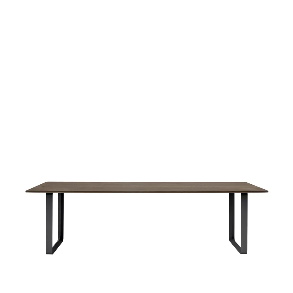 70/70 mesa de jantar 255x108 cm, Carvalho-preto fumado sólido Muuto
