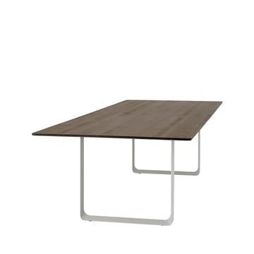 70/70 mesa de jantar 295x108 cm - Carvalho-cinzento fumado sólido - Muuto