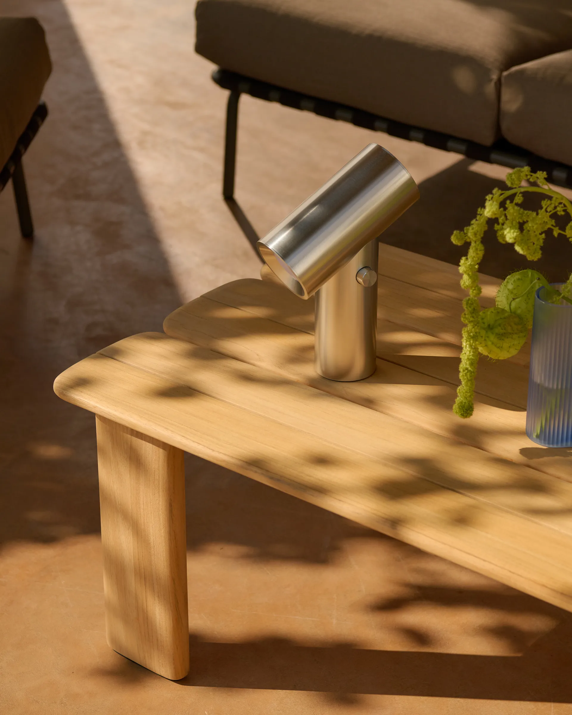 Assemble mesa de centro, Teca, 135x55 cm Muuto