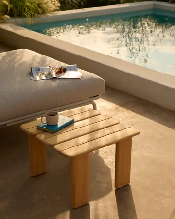 Assemble mesa de centro - Teca, 55x55 cm - Muuto