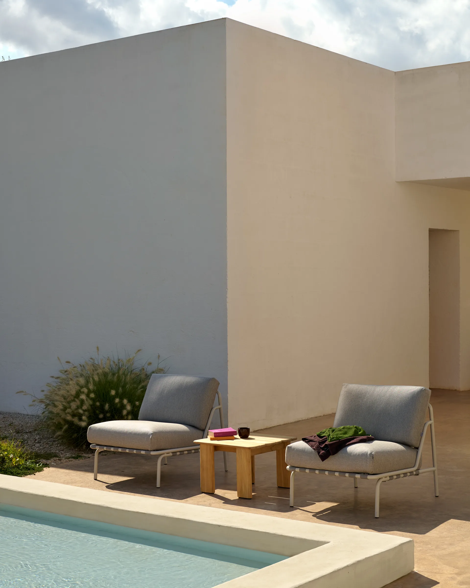 Assemble mesa de centro, Teca, 55x55 cm Muuto