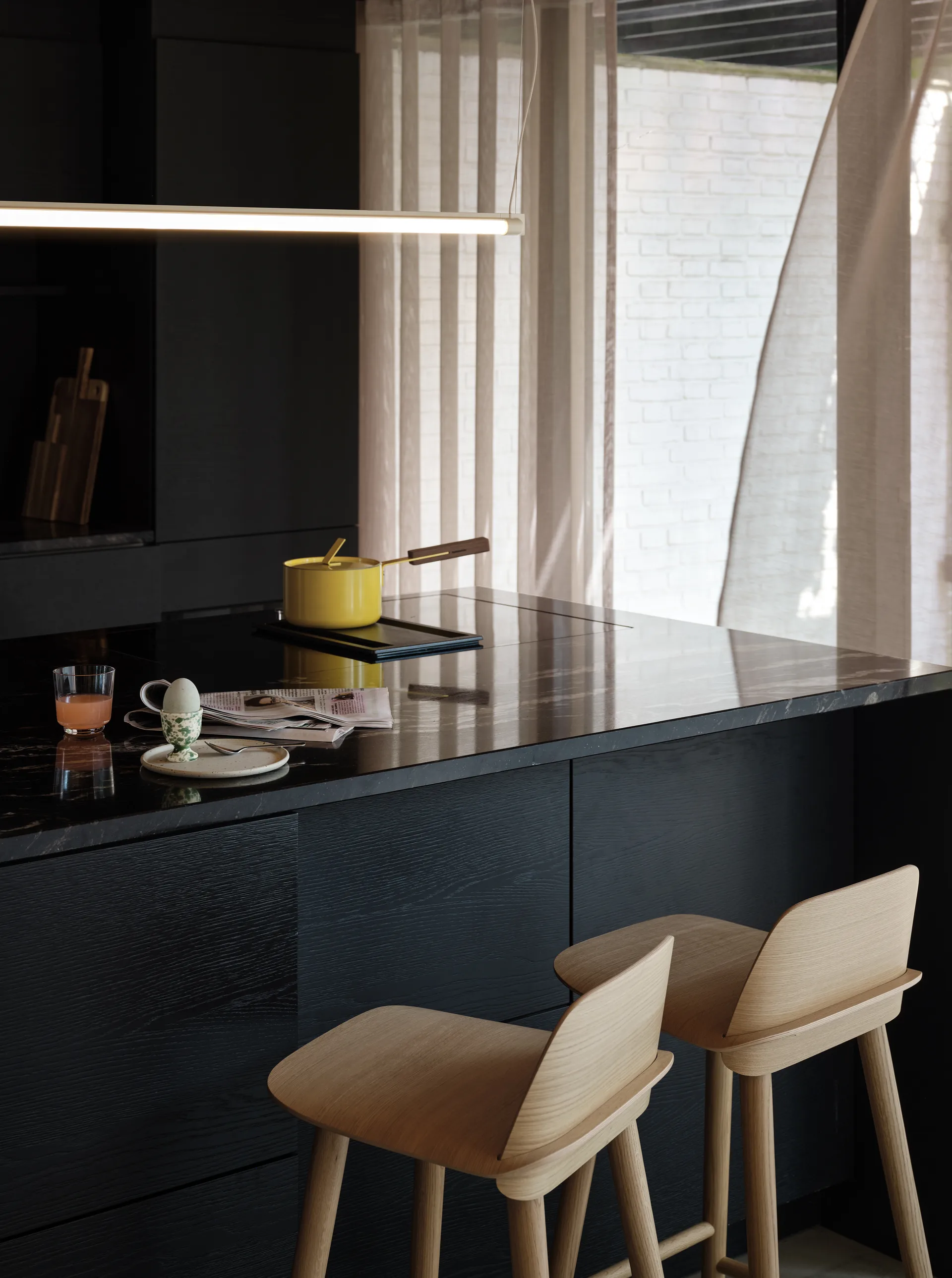 Banco alto Nerd 65 cm, Carvalho Muuto