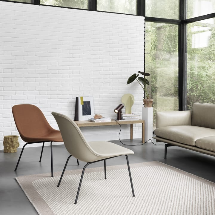 Cadeira com pernas de aço Fiber Lounge, Steelcut Trio 236-Antracite Muuto