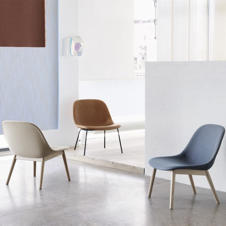 Cadeira com pernas madeira carvalho Fiber Lounge, Steelcut trio 236 Muuto