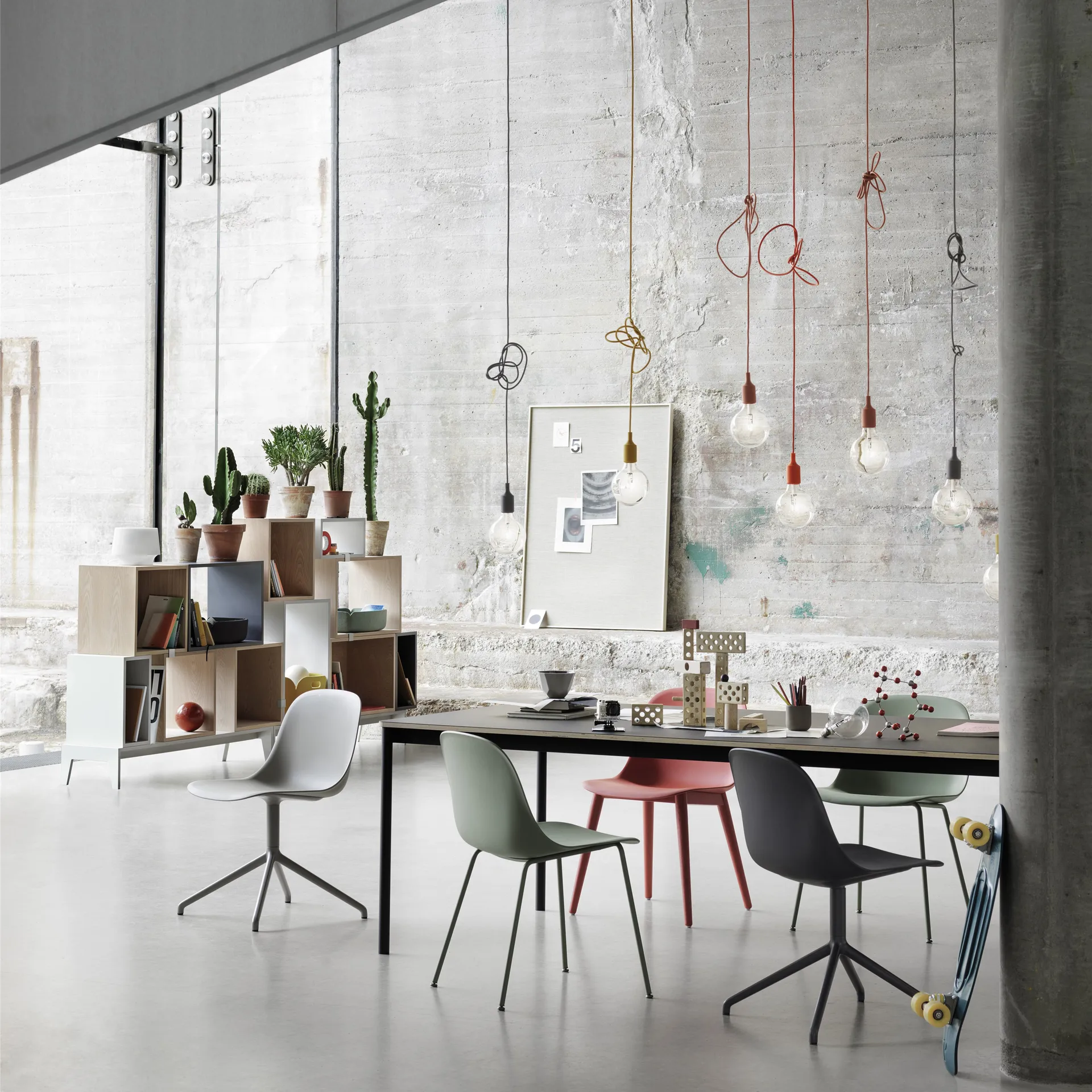 Cadeira Fiber Side, Dusty green (plástico) Muuto