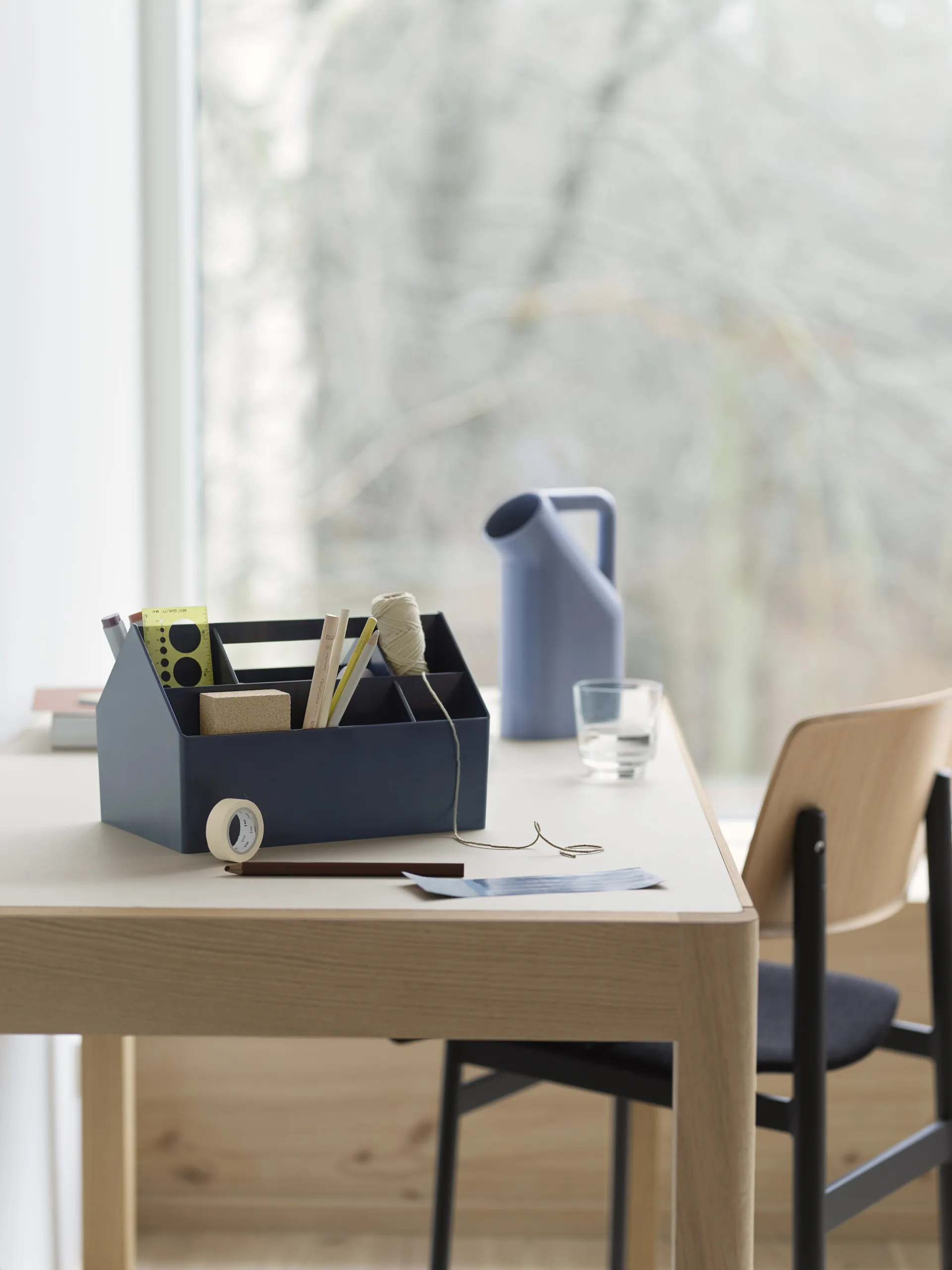 Caixa de ferramentas Sketch, Azul Midnigh Muuto