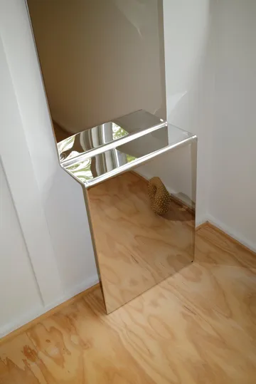 Espelho de parede Pleat - Aço polido, 227x57 cm - Muuto