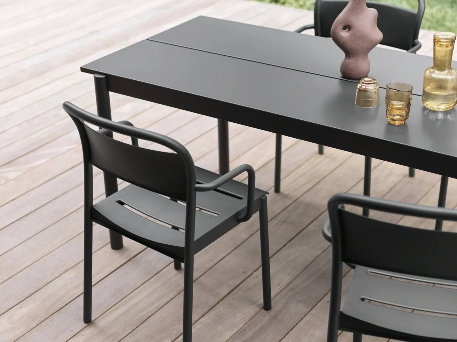 Linear mesa de aço 220x90 cm, Preto (RAL 7021) Muuto