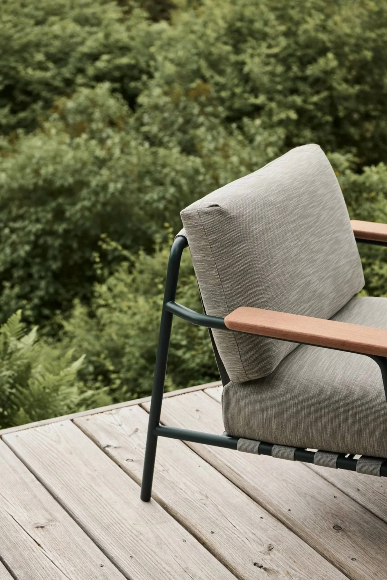 Poltrona lounge Settle Lounge Chair, Ribbed Weave 2 Dark green Muuto