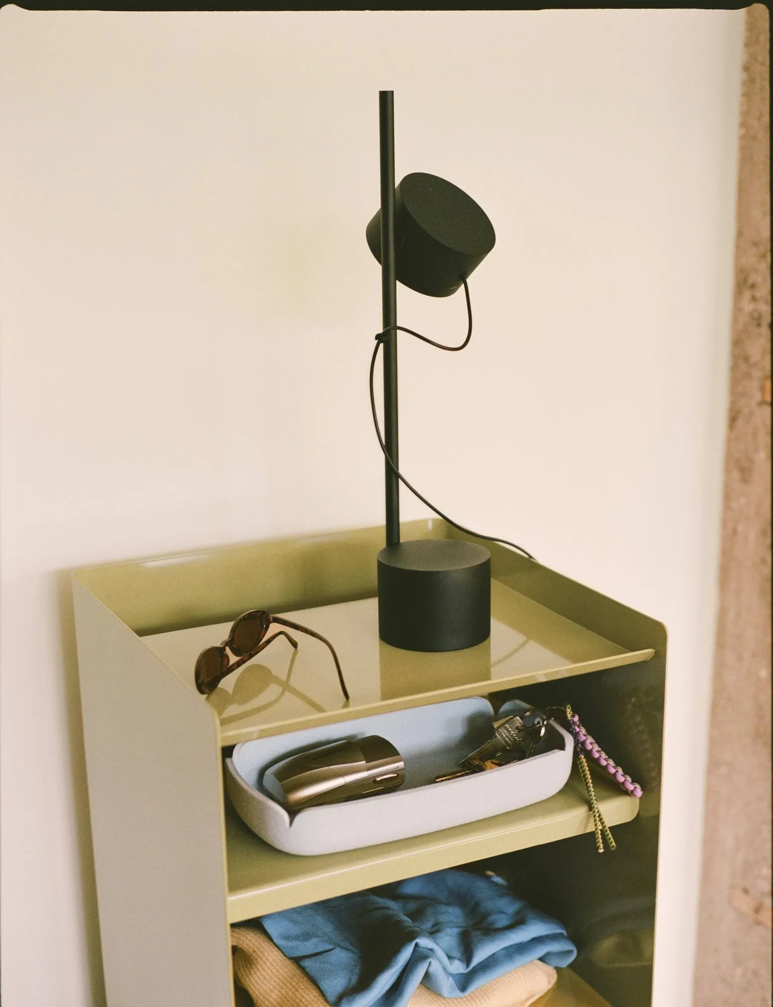 Post candeeiro de mesa, Preto Muuto