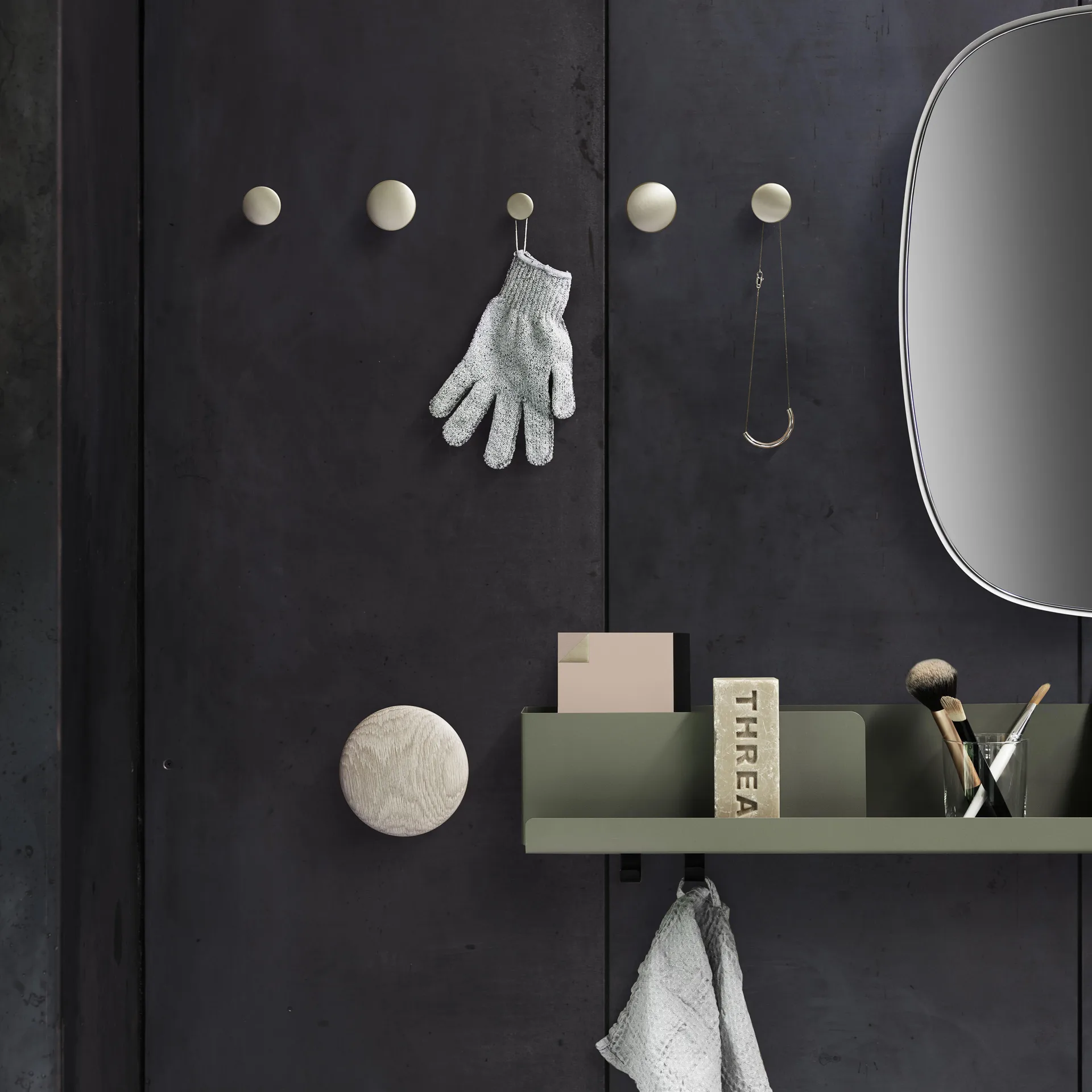 Prateleira Folded pequena, olive Muuto