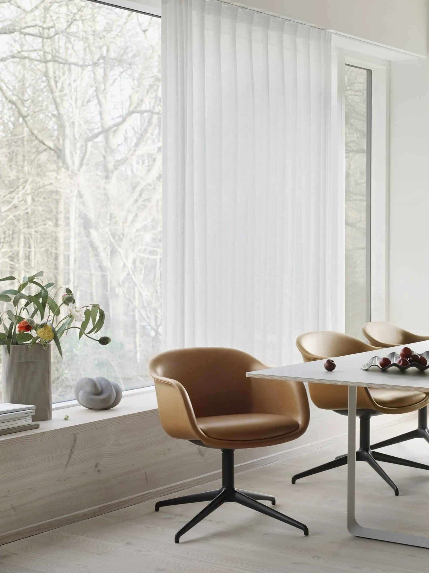 Vaso Ridge vidro fosco 48,5 cm, Light orange Muuto