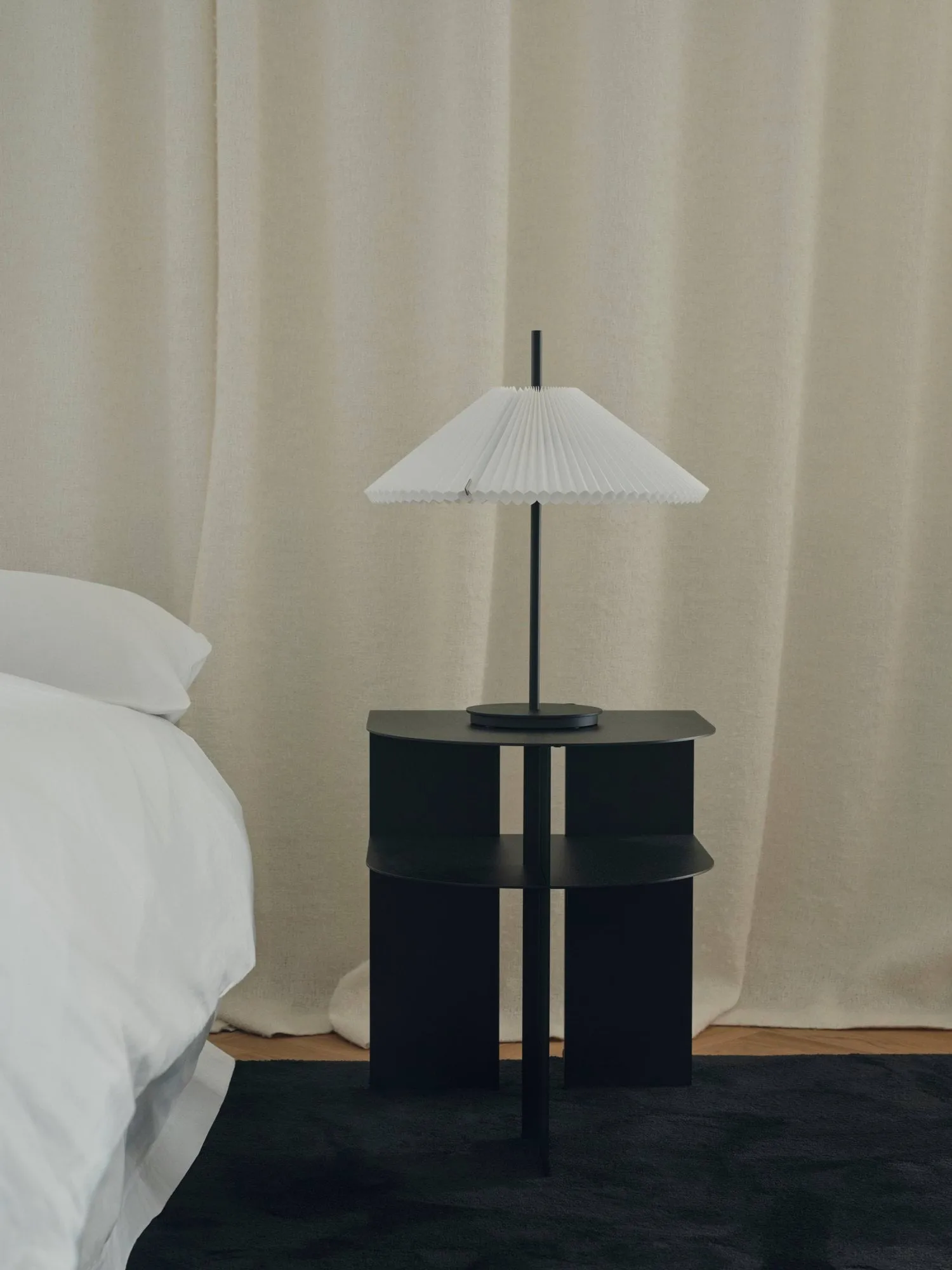 Rand mesa de apoio, Black New Works