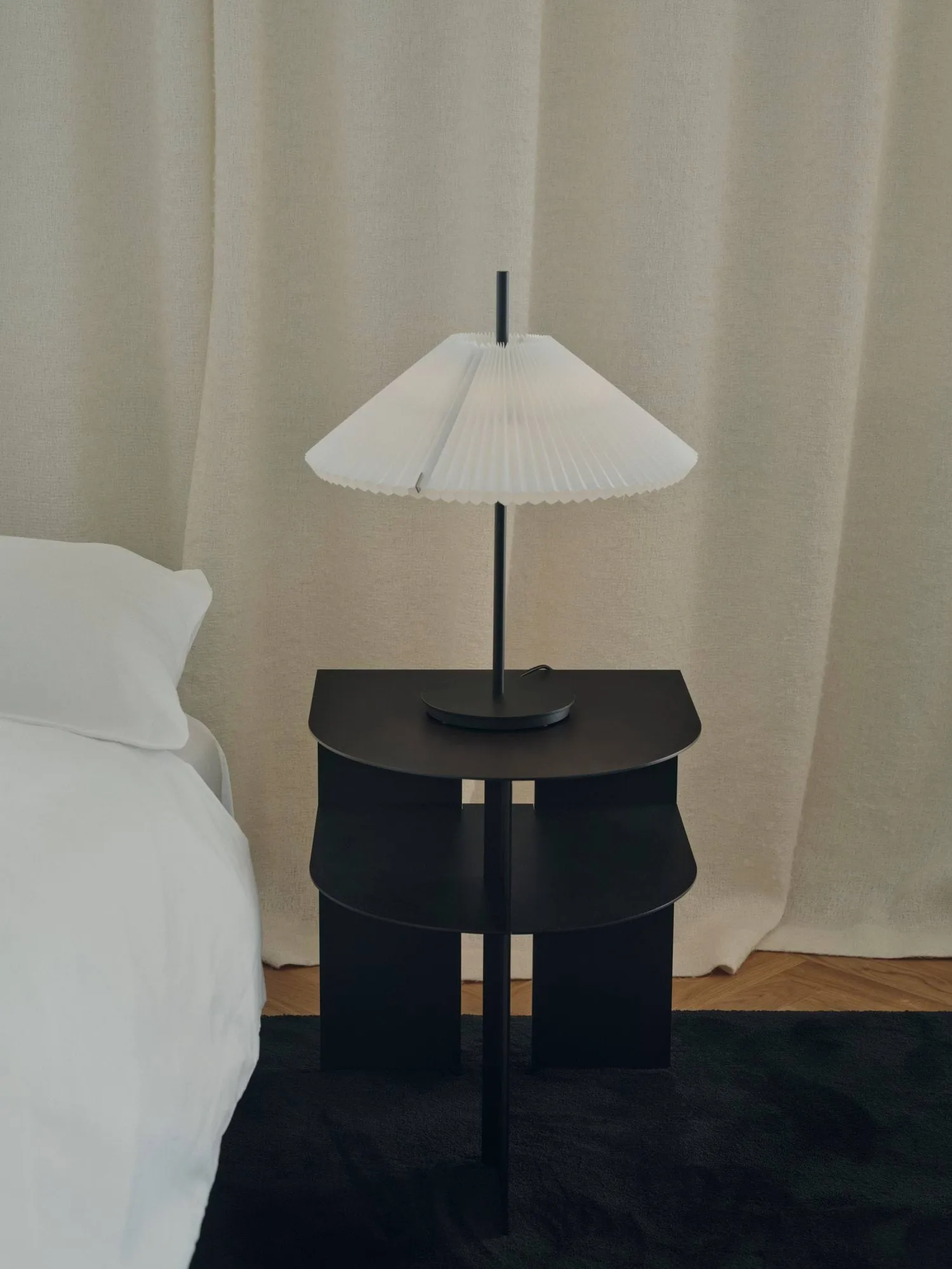 Rand mesa de apoio, Black New Works