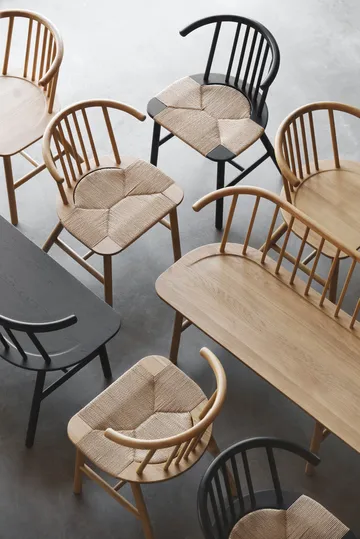 Cadeira de jantar VIOR com assento entrançado, Carvalho envernizado-natural, conjunto de 6 - NJRD