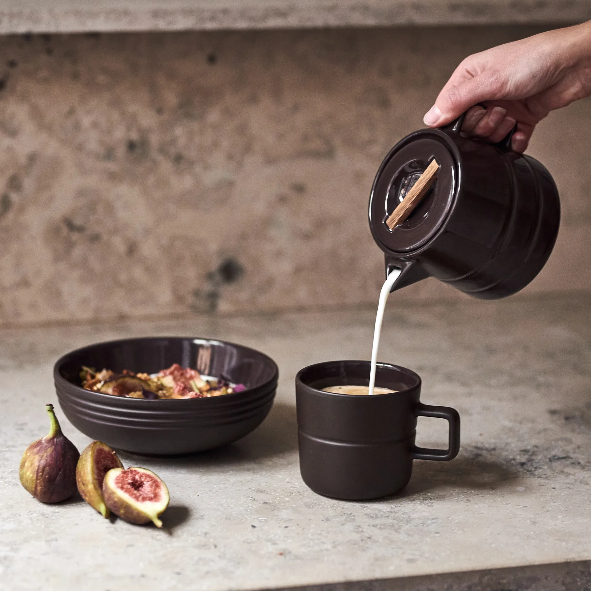 Jarro de leite Lines 50 cl, brown NJRD