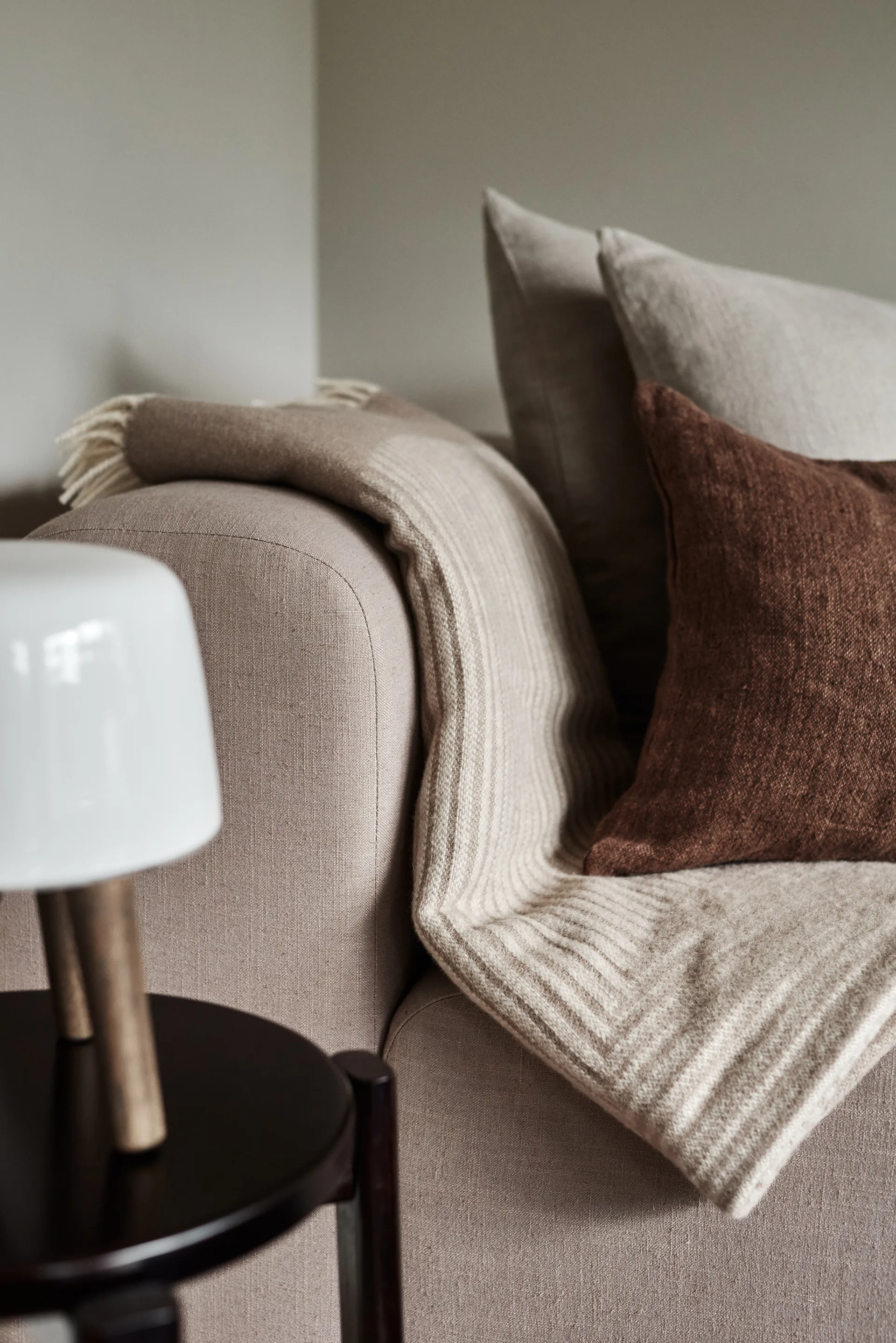 Manta de lã Circles 130x185 cm, Bege NJRD