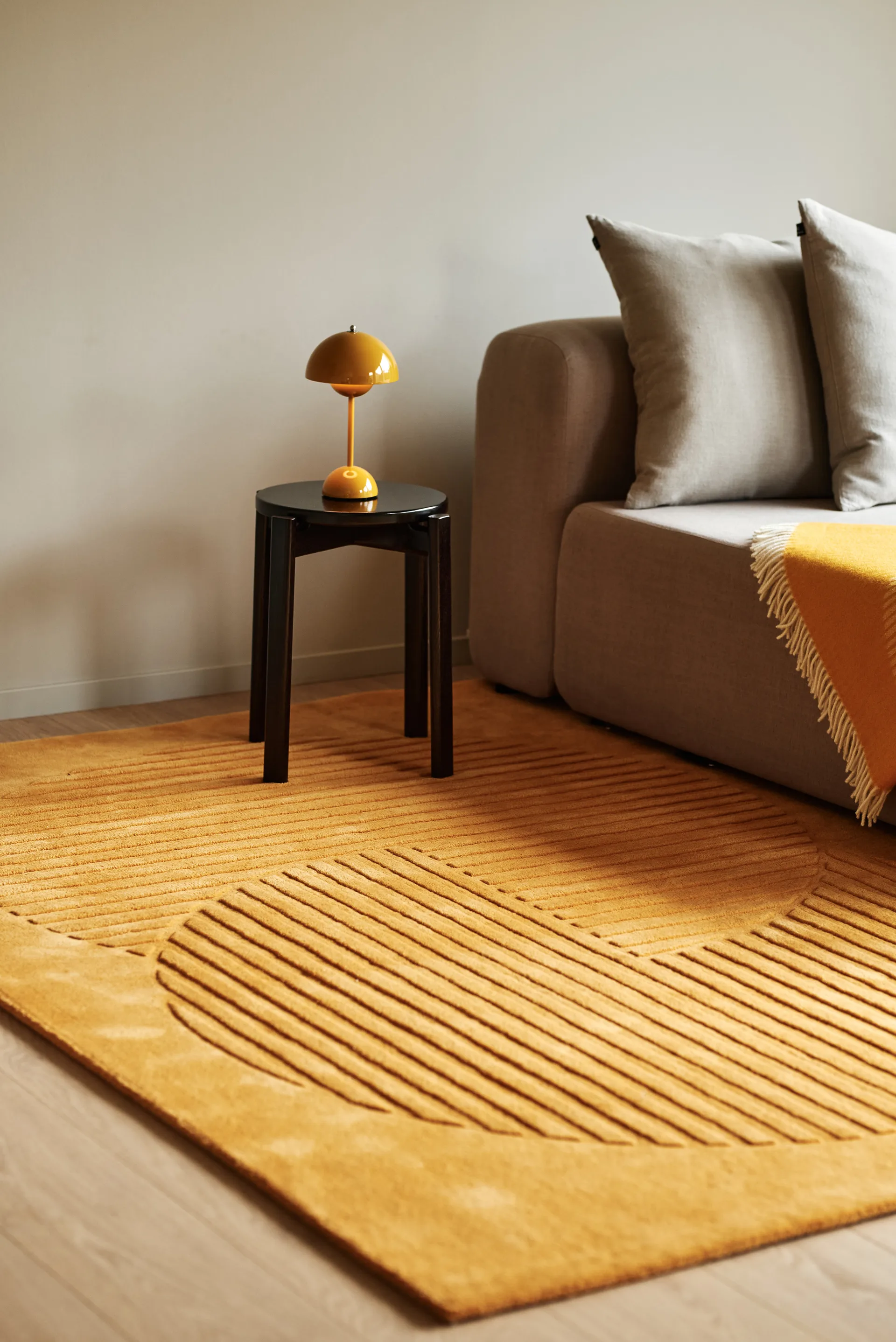 Tapete de lã com círculos amarelo Levels, 170x240 cm NJRD