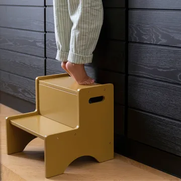 Banquinho infantil Step Up - Curry - Nofred