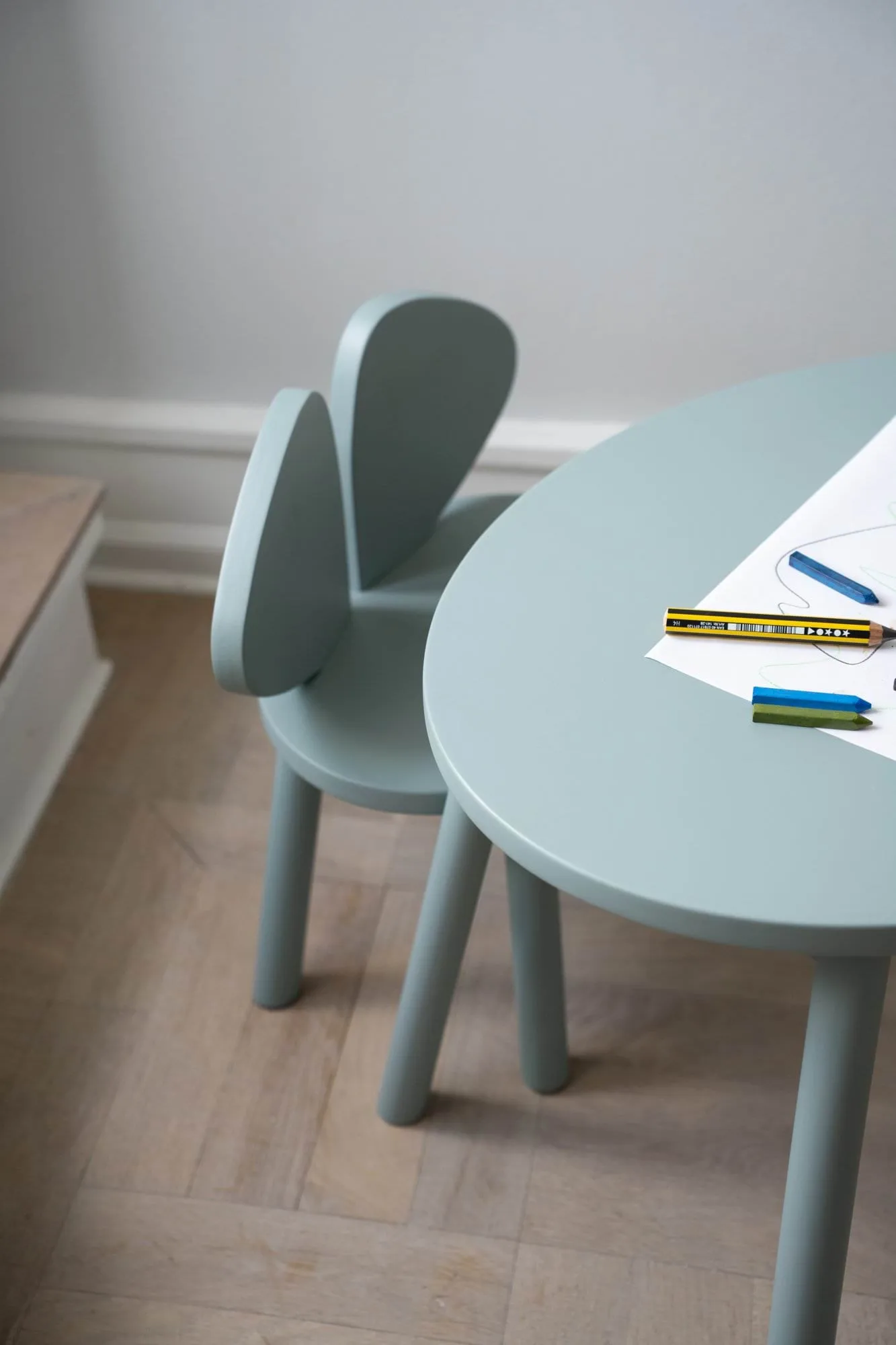 Cadeira infantil Mouse Chair, verde-azeitona Nofred