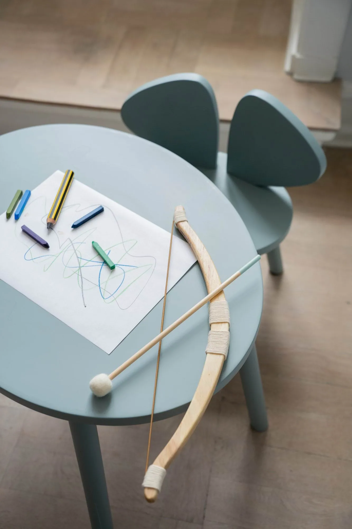 Cadeira infantil Mouse Chair, verde-azeitona Nofred