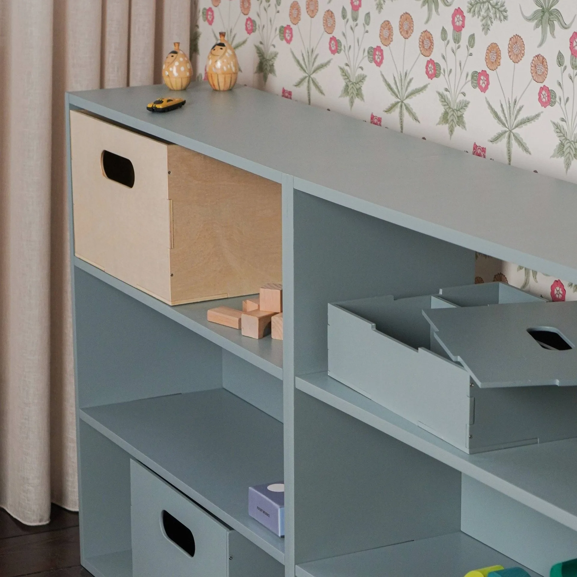 Estante infantil Kiddo Shelving, Verde-oliva Nofred
