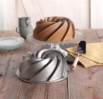 Forma heritage Nordic Ware redonda prata - 2,4 L - Nordic Ware
