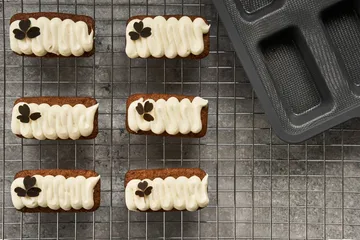 BAKE forma de silicone com estrutura reforçada - Retangular, 6 unidades, 26,2x22,1 cm - Nordwik