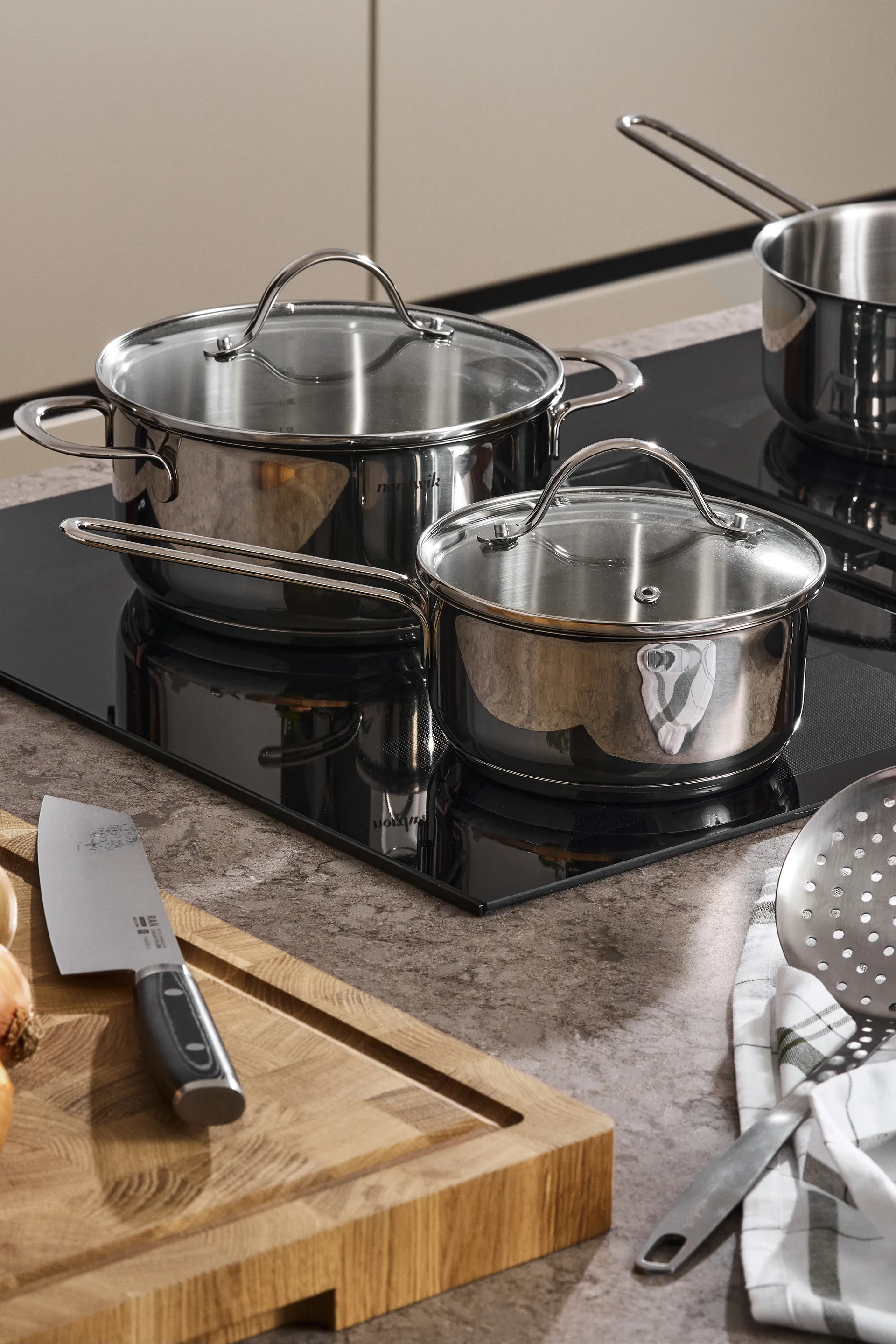 Nordwik caçarola com tampa de vidro 1,3 litros, Aço inoxidável Nordwik