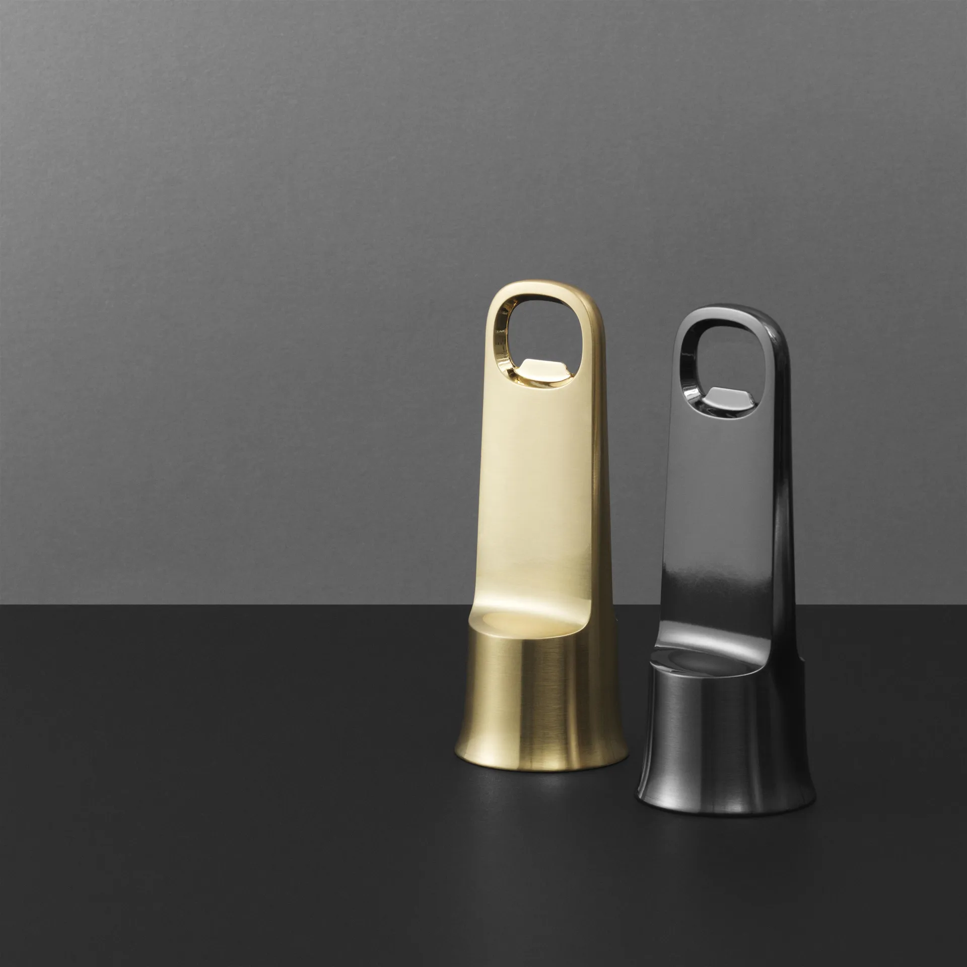Abre-caricas Bell, preto Normann Copenhagen