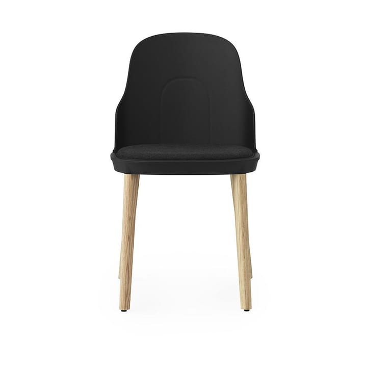 Allez cadeira com almofada e pernas de carvalho, Black Normann Copenhagen