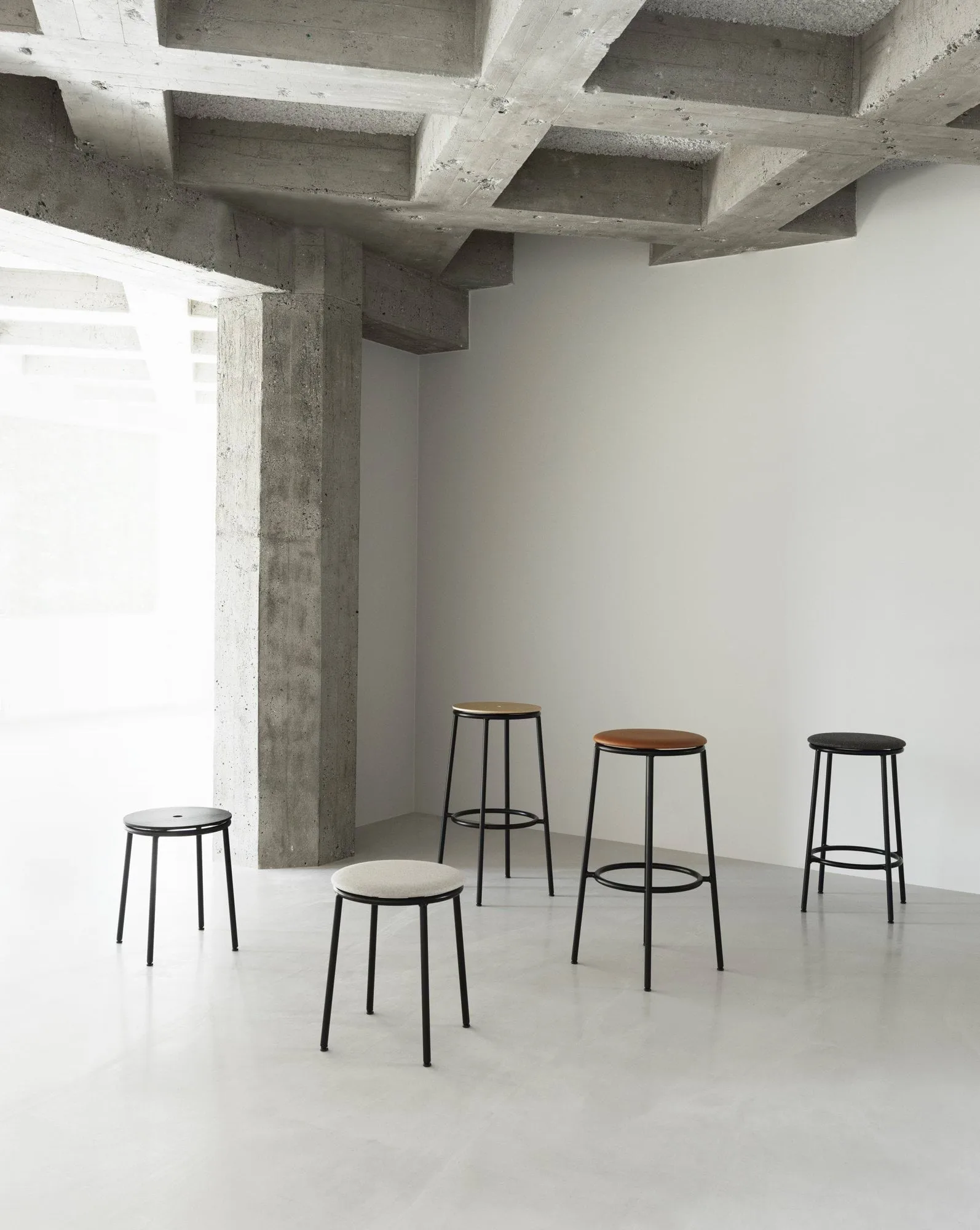 Banco 45 cm, Carvalho Normann Copenhagen