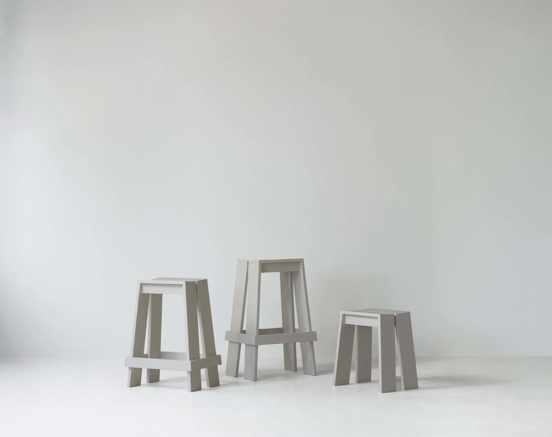 Banqueta de bar Let 65 cm, Light Grey Normann Copenhagen
