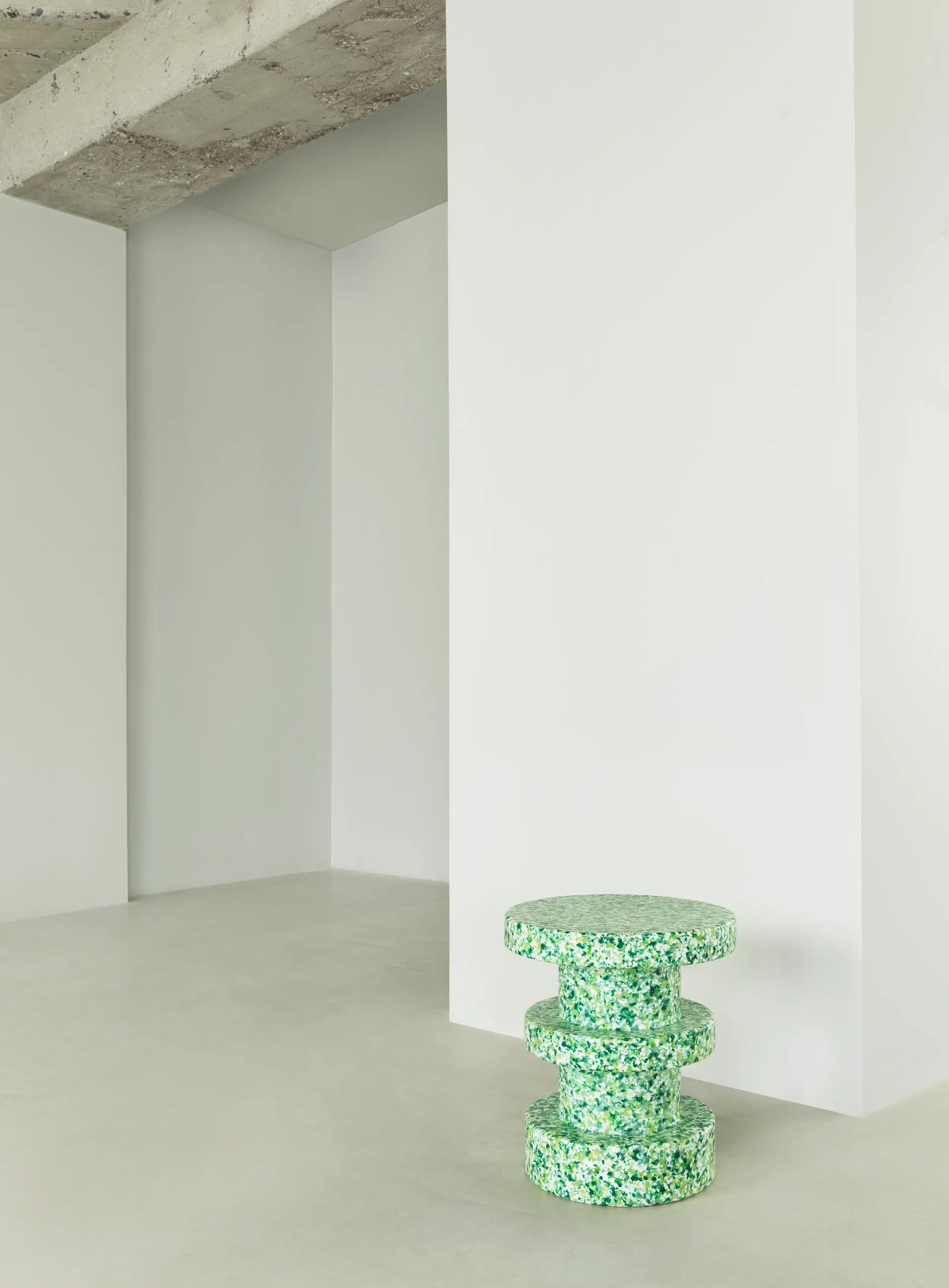 Bit Stack banco redondo, Verde, Ø36x42 cm Normann Copenhagen