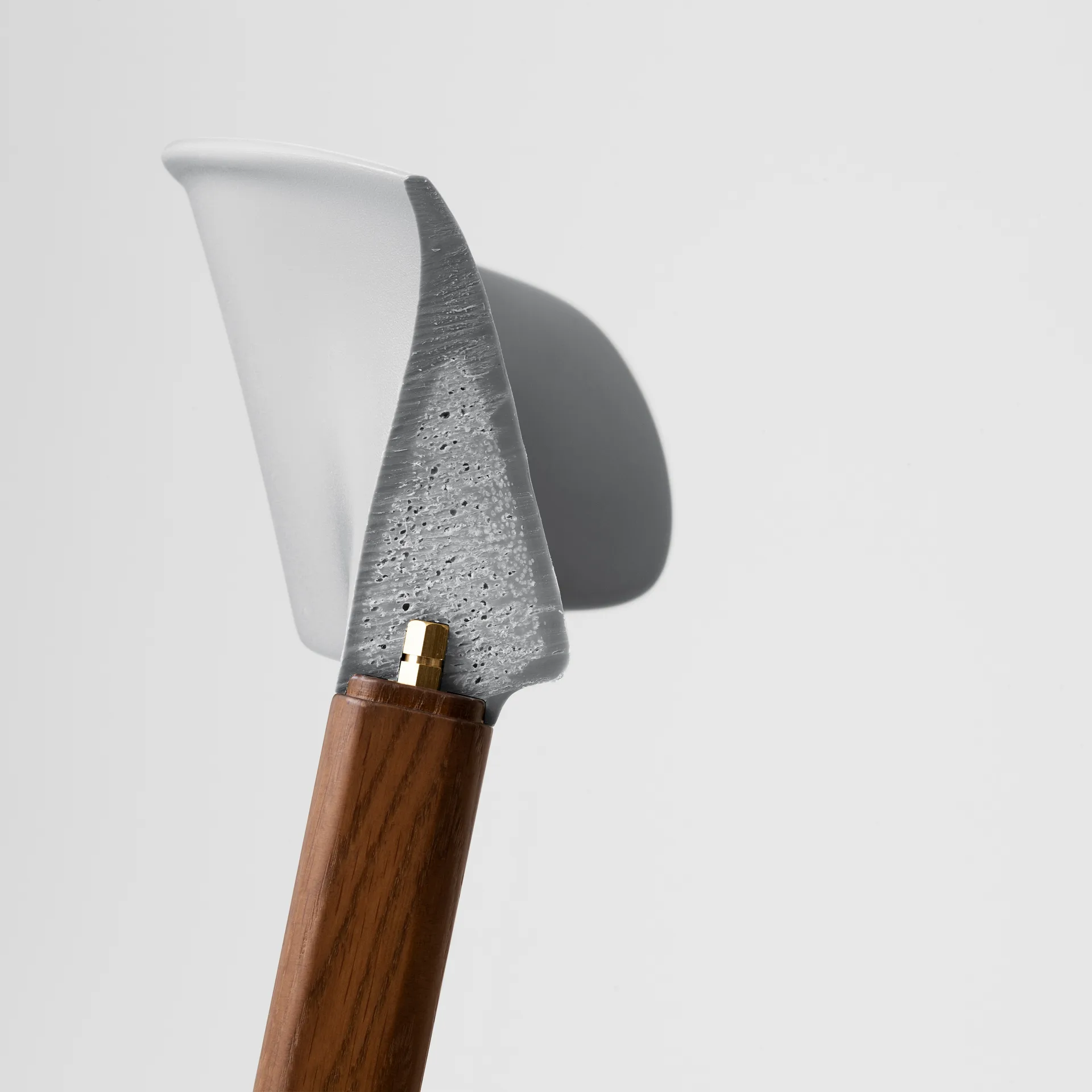 Cadeira de carvalho fumado Herit, Cinzento Normann Copenhagen