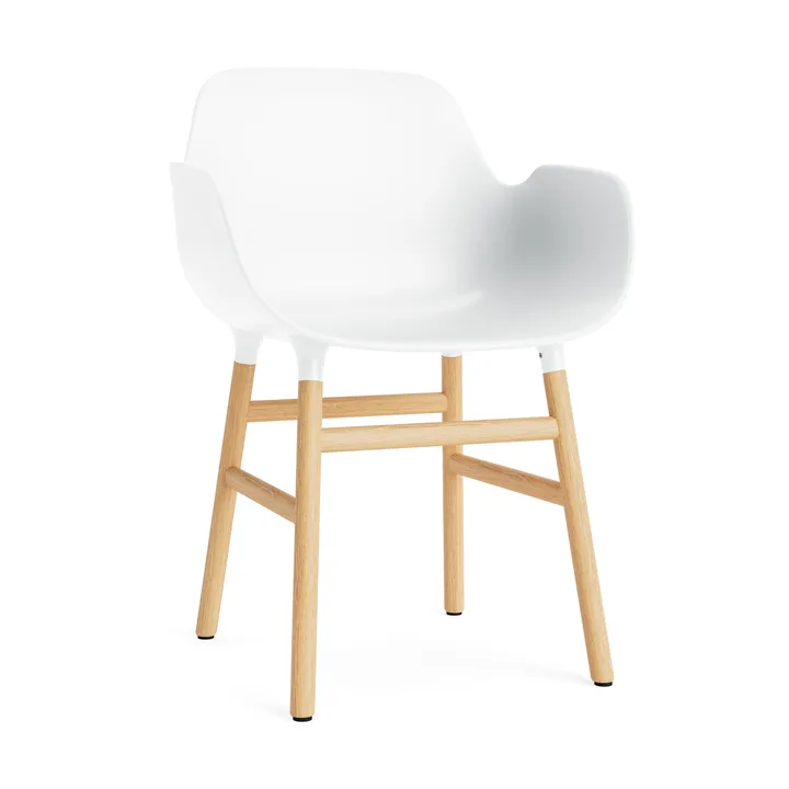 Cadeira Form - branco, pernas carvalho - Normann Copenhagen