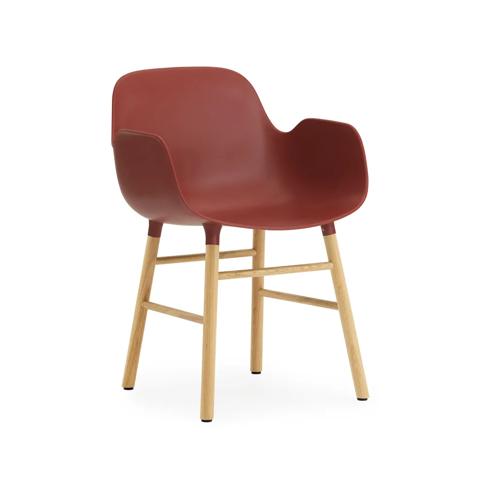 Cadeira Form, vermelho, pernas carvalho Normann Copenhagen
