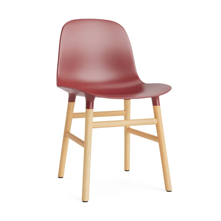 Cadeira Form - vermelho, pernas carvalho - Normann Copenhagen