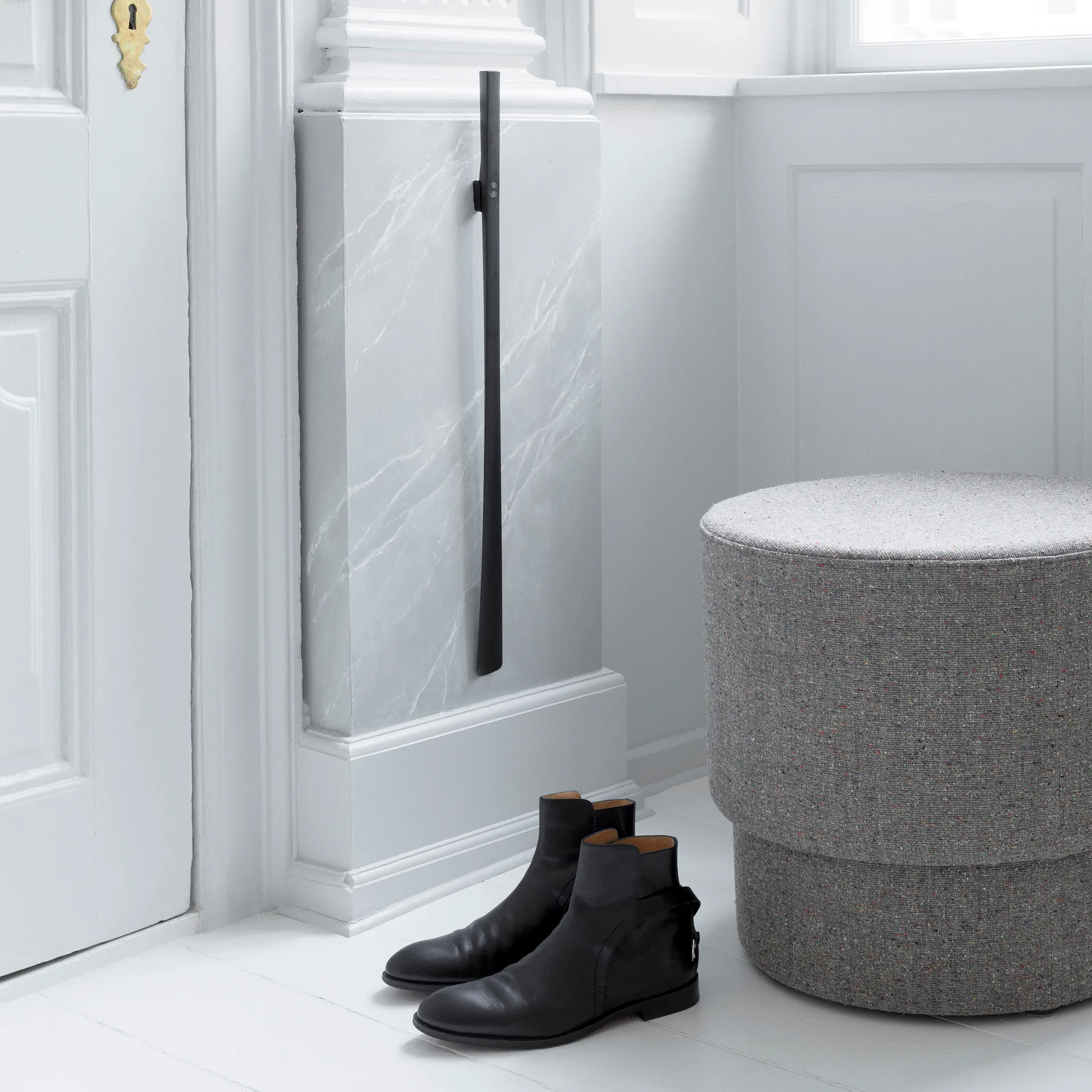 Calçadeira Normann, preto Normann Copenhagen