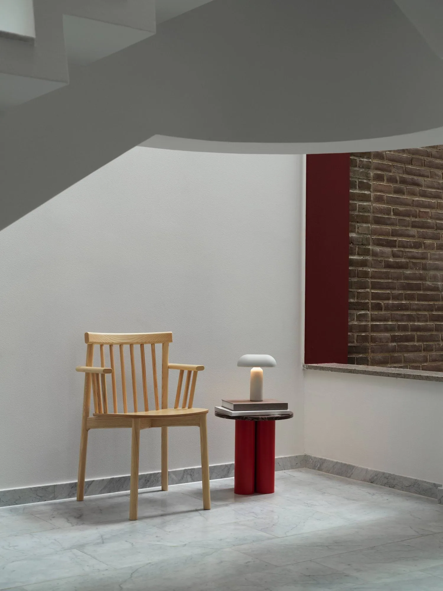 Candeeiro de mesa Porta, Branco Normann Copenhagen