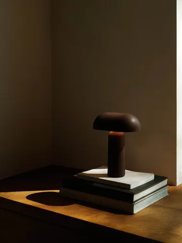 Candeeiro de mesa Porta - Brown - Normann Copenhagen
