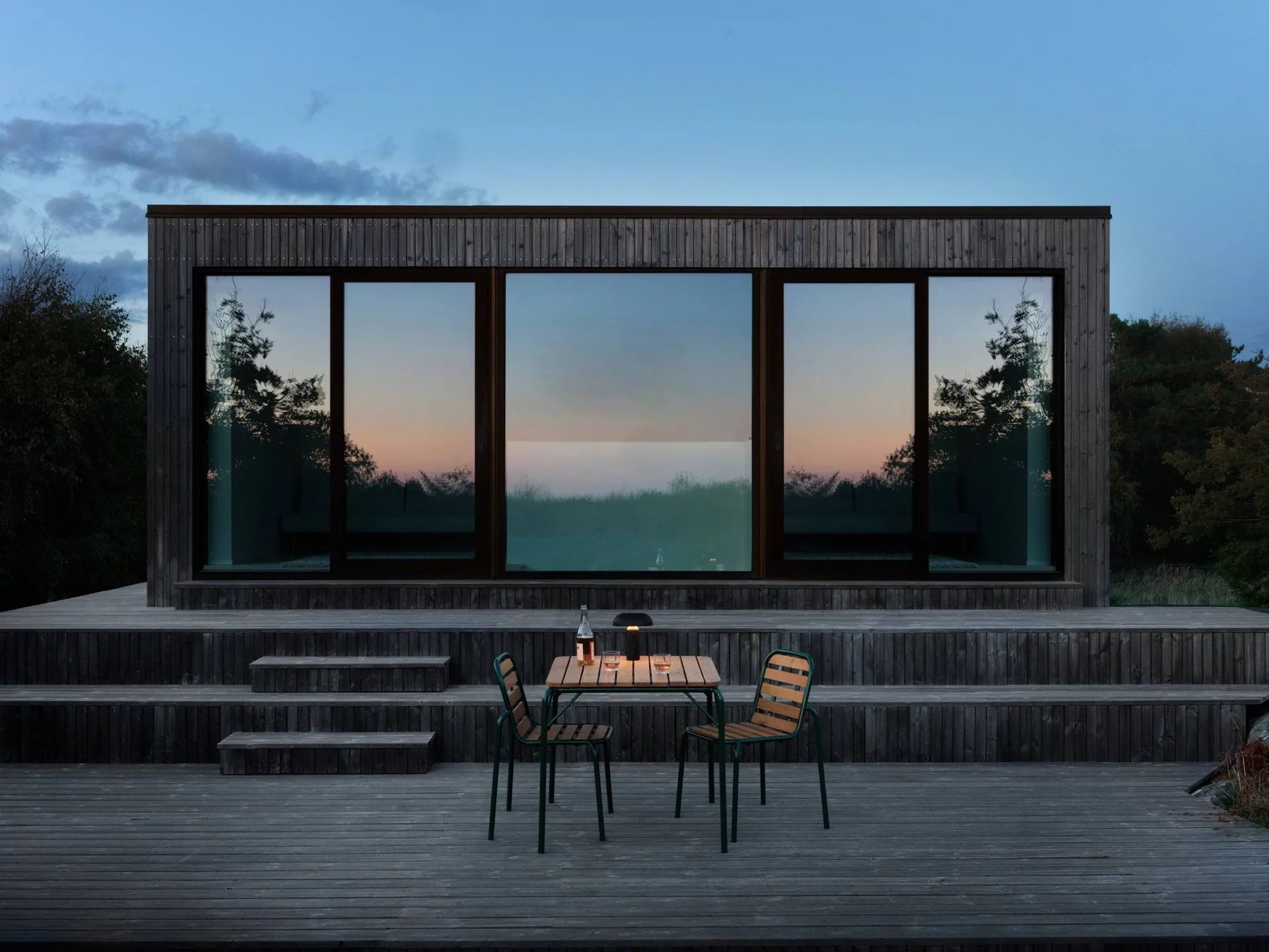 Candeeiro de mesa Porta, Preto Normann Copenhagen